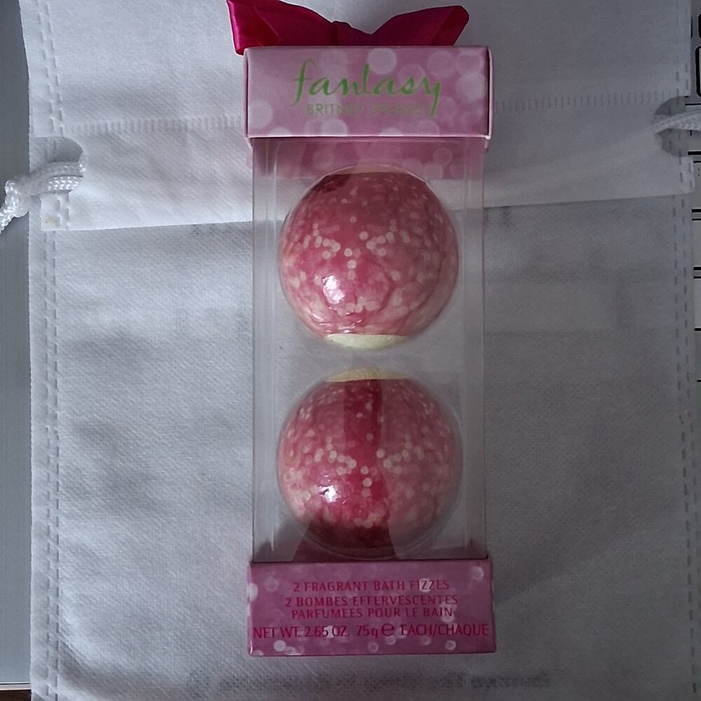 Britney Spears Fantasy fragrance bath bombs fizzes NIB